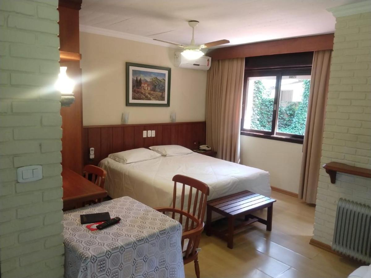 Natur Hotel Грамаду Экстерьер фото